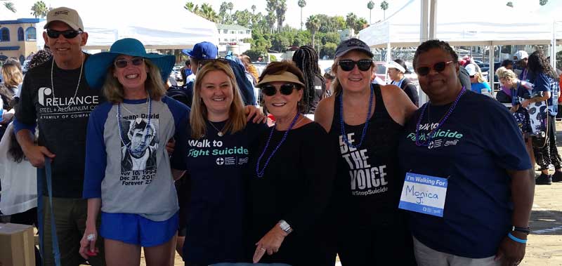 Group shot of attendees of the Out of the Darkness Walk